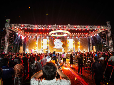 M.M. Keeravani Live in Concert